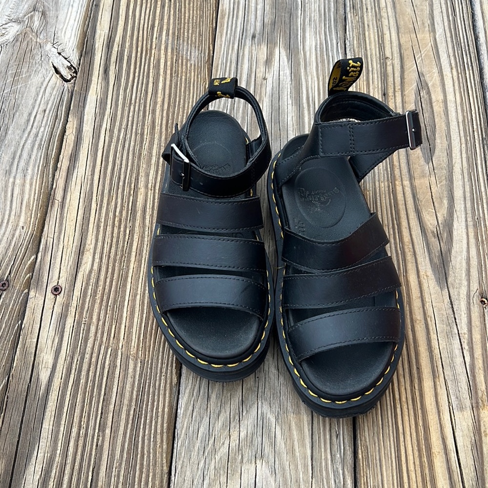 DR MARTENS Blaire Platform sandals 🩴